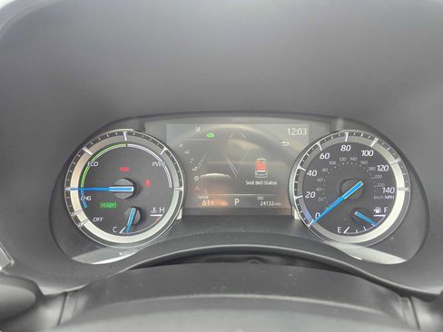 Used 2022 Toyota Highlander XLE image 29