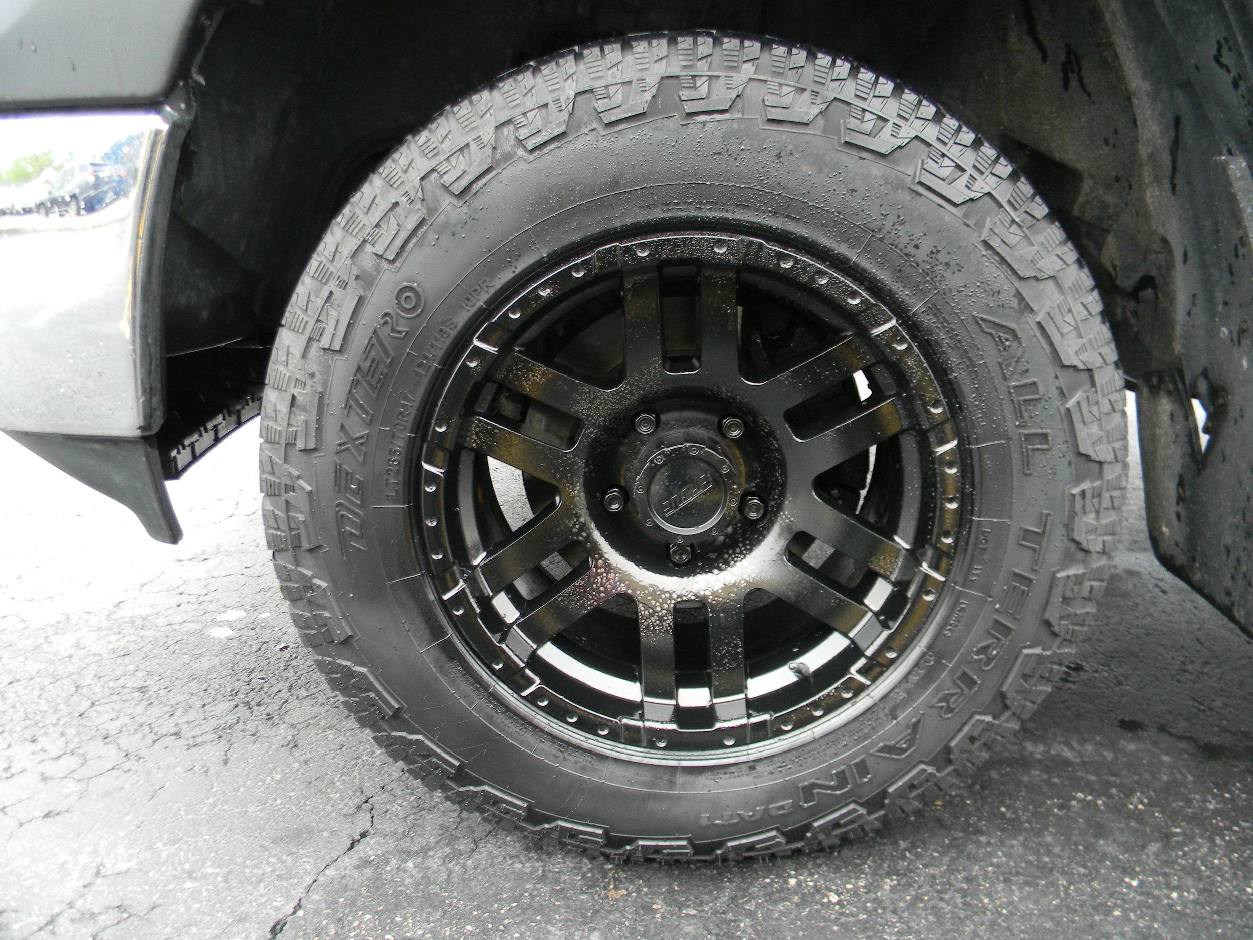 Used 2013 RAM 1500 ST w/ SXT Appearance Group AWD/4WD image 4