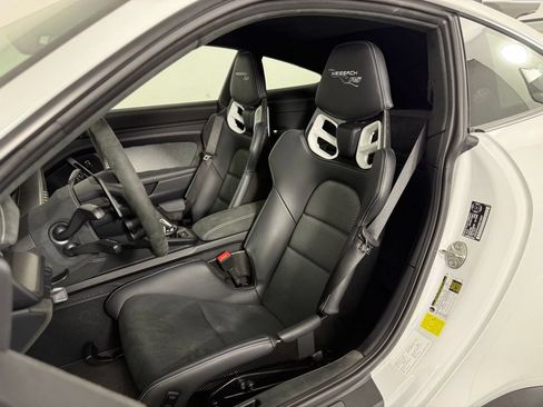 Used 2025 Porsche 911 GT3 RS RWD image 5