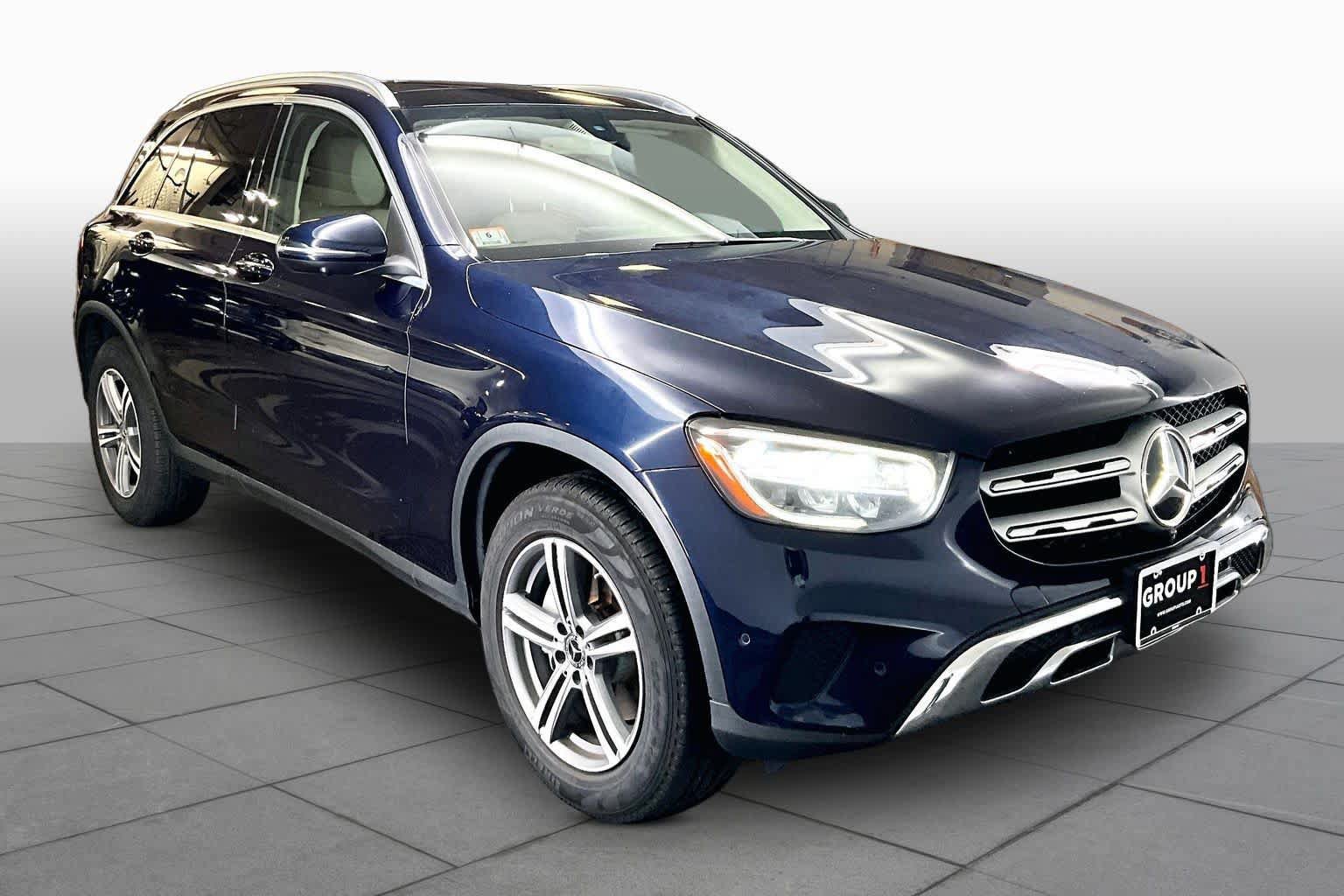Certified 2020 Mercedes-Benz GLC 300 4MATIC image 3