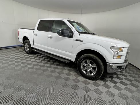 Used 2017 Ford F150 XLT w/ XTR Package AWD/4WD image 7