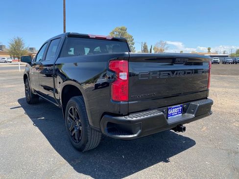 Used 2023 Chevrolet Silverado 1500 Custom RWD image 18