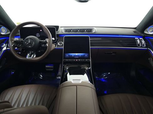 Used 2024 Mercedes-Benz S 63 AMG S image 28