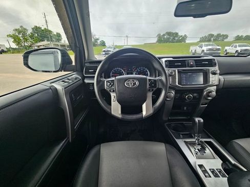Used 2019 Toyota 4Runner SR5 Premium RWD image 13