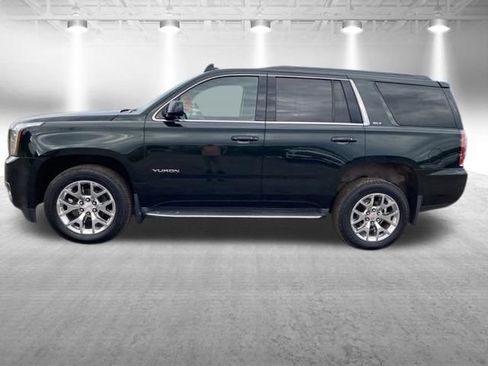 Used 2016 GMC Yukon SLT w/ Open Road Package AWD/4WD image 11
