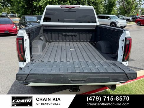 Used 2024 GMC Sierra 2500 AT4 w/ AT4 Premium Plus Package AWD/4WD image 30