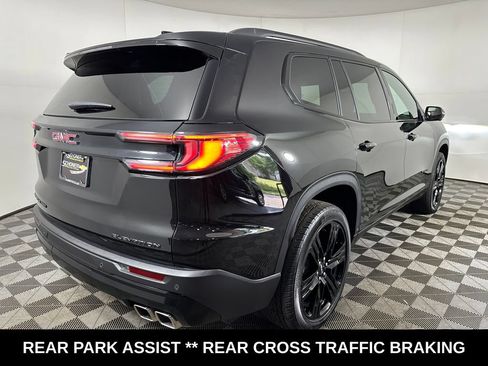 Used 2024 GMC Acadia Elevation w/ Black Edition AWD/4WD image 5