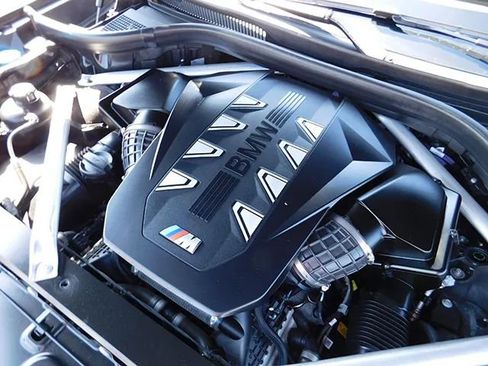 Used 2024 BMW X7 M60i w/ Executive Package image 31