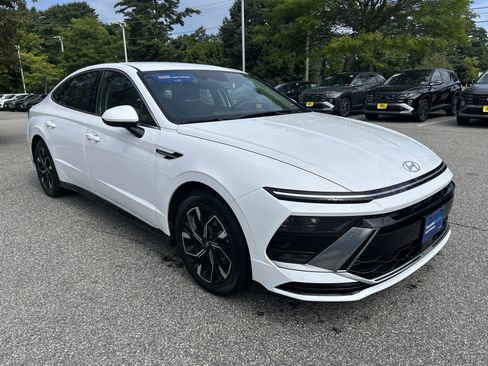 Certified 2025 Hyundai Sonata SEL FWD image 3
