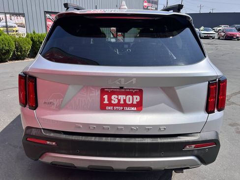 Used 2022 Kia Sorento SX Prestige AWD/4WD image 7