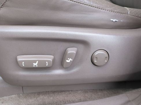 Used 2012 Lexus GX 460 image 31