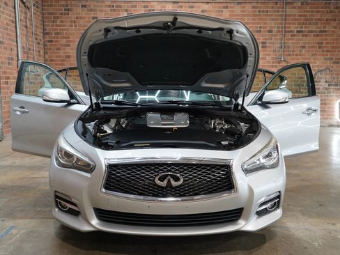 Used 2015 INFINITI Q50 Premium w/ Navigation Package image 25