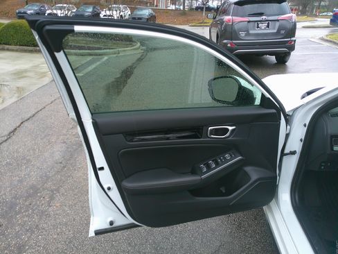 Used 2023 Honda Civic Sport Touring image 16