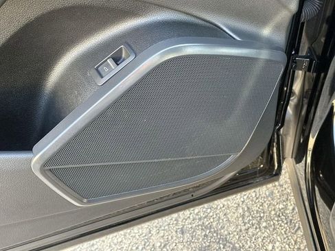 Used 2023 Audi Q5 2.0T Premium image 23