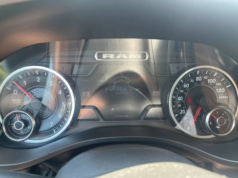 Used 2020 RAM 1500 Laramie AWD/4WD image 16
