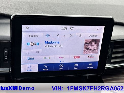 Used 2024 Ford Explorer Limited image 38