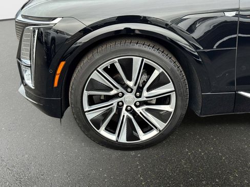 Certified 2024 Cadillac Lyriq Luxury w/ LPO, Floor Liner Package image 30