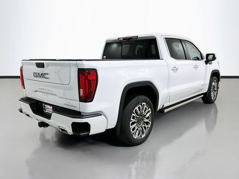 Used 2026 GMC Sierra 1500 Denali Ultimate AWD/4WD image 7