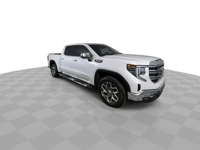 Used 2025 GMC Sierra 1500 SLT w/ SLT Premium Plus Package