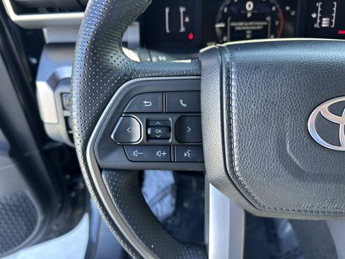 Certified 2025 Toyota 4Runner SR5 image 19