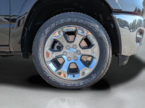New 2026 RAM 1500 Big Horn AWD/4WD image 13