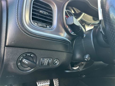 Used 2020 Dodge Charger Scat Pack image 37
