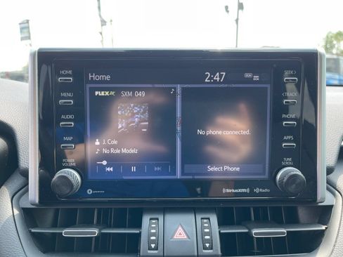 Used 2019 Toyota RAV4 Limited AWD/4WD image 20
