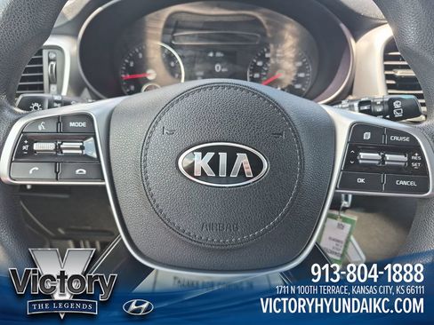 Used 2019 Kia Sorento L FWD image 14