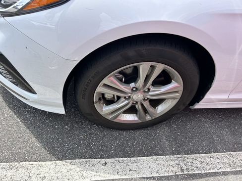 Used 2019 Hyundai Sonata Limited FWD image 9