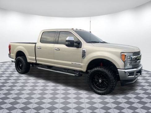 Used 2017 Ford F250 Lariat w/ Lariat Ultimate Package image 1