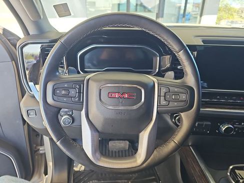 Used 2022 GMC Sierra 1500 Elevation w/ Preferred Package AWD/4WD image 19