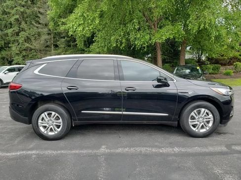 Used 2020 Buick Enclave Essence AWD/4WD image 2