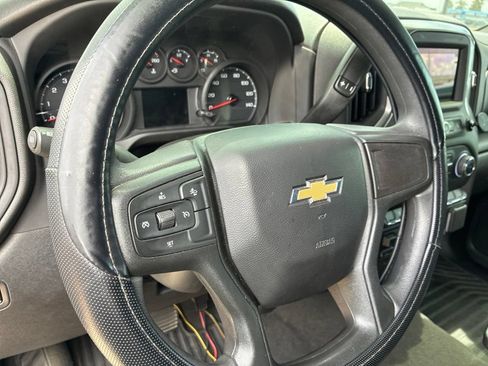 Used 2025 Chevrolet Silverado 2500 Custom w/ Custom Value Package AWD/4WD image 27
