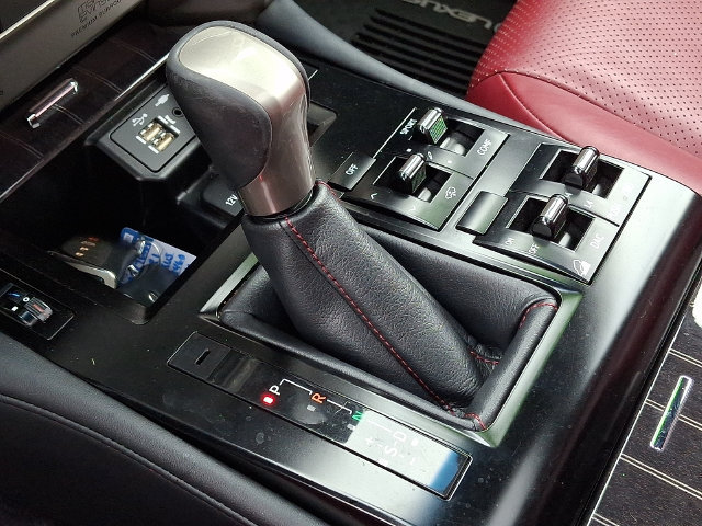 Used 2021 Lexus GX 460 Luxury w/ Accessory Package AWD/4WD image 16