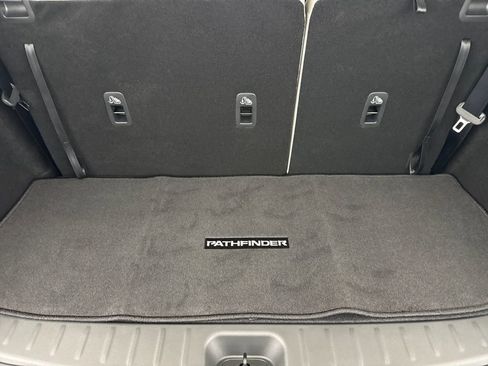 New 2026 Nissan Pathfinder SL image 15