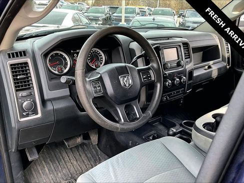 Used 2016 RAM 2500 Tradesman w/ Chrome Appearance Group image 17