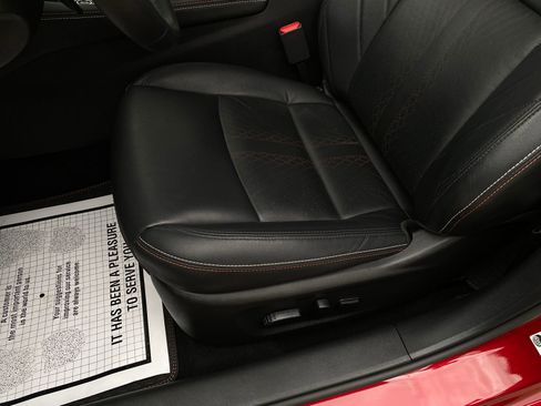 Used 2023 Nissan Altima 2.0 SR image 11