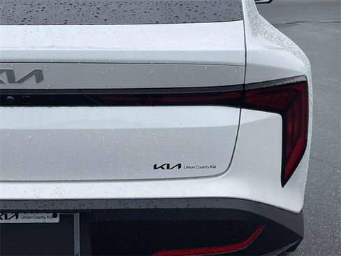 New 2025 Kia K4 EX image 11
