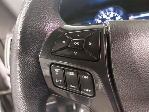 Certified 2019 Ford Explorer XLT w/ Equipment Group 202A image 17