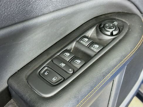 Used 2021 Jeep Compass Limited image 29