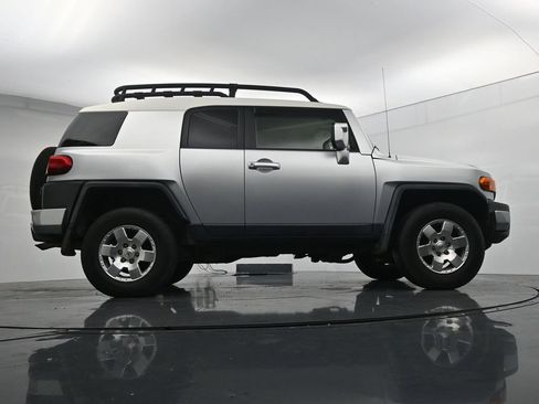 Used 2008 Toyota FJ Cruiser 4WD w/ Convenience Pkg image 23