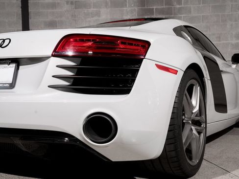 Used 2015 Audi R8 V8 AWD/4WD image 31