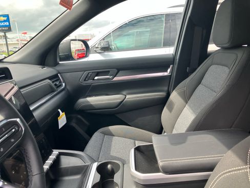 New 2026 GMC Terrain Elevation image 10