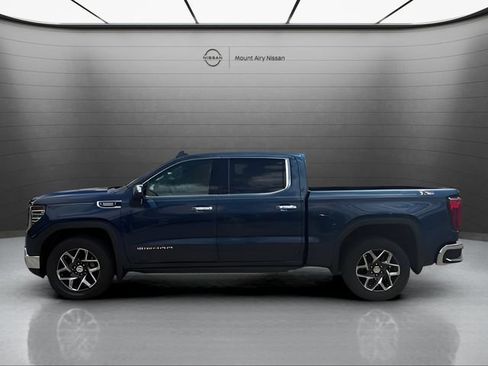 Used 2023 GMC Sierra 1500 SLT AWD/4WD image 8