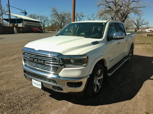 Used 2021 RAM 1500 Laramie image 2