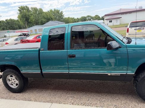 Used 1995 Chevrolet Silverado 1500 4x4 Extended Cab image 5