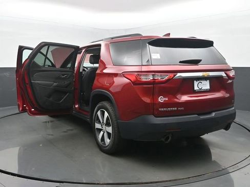 Used 2019 Chevrolet Traverse LT w/ LT Premium Package AWD/4WD image 58