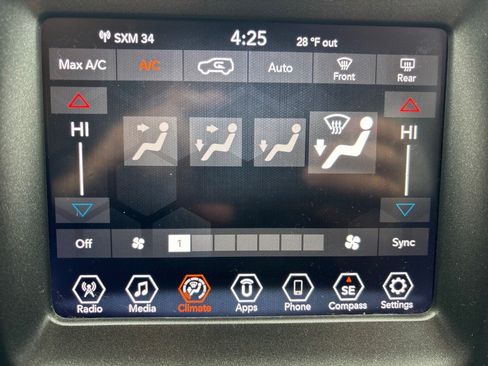 Used 2019 Jeep Compass Trailhawk AWD/4WD image 33