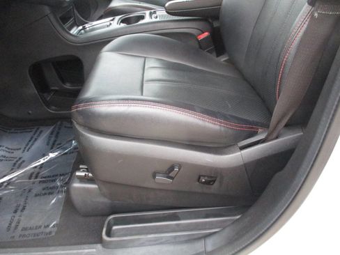 Used 2017 Dodge Grand Caravan GT image 17