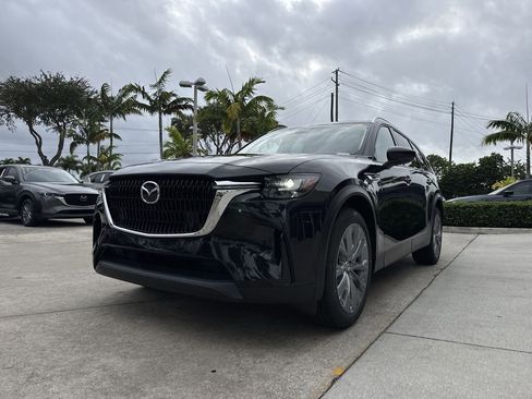 New 2026 MAZDA CX-90 Plug-In Hybrid w/ Preferred AWD/4WD image 31